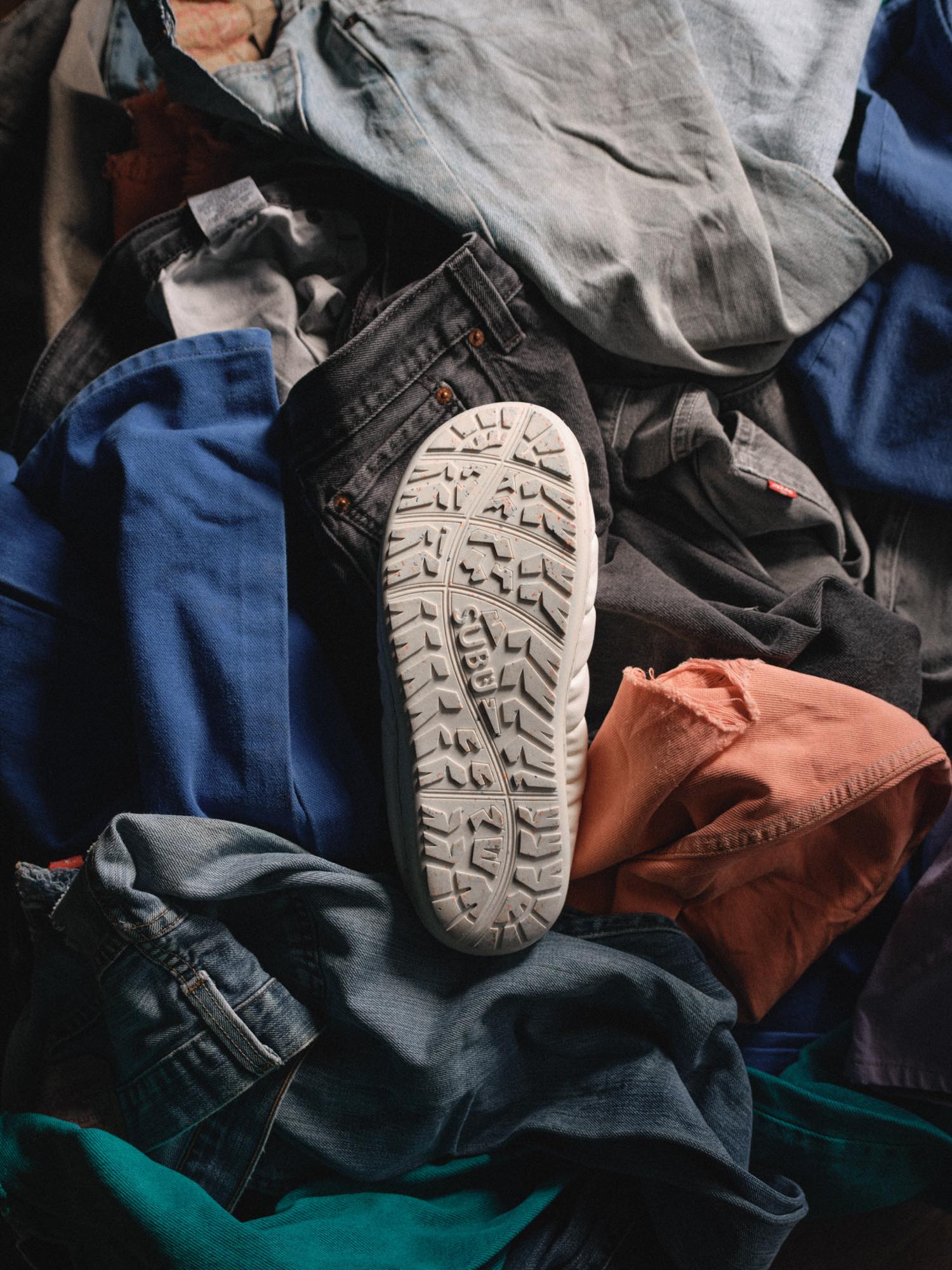 SUBU（スブ）／RE: ECO LEATHER