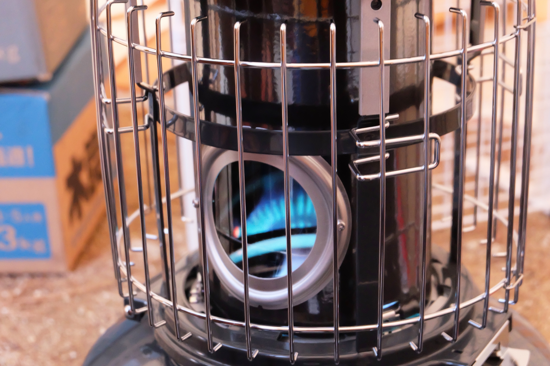 キャンプの寒さ対策に！スノーピークのおすすめストーブ徹底解説