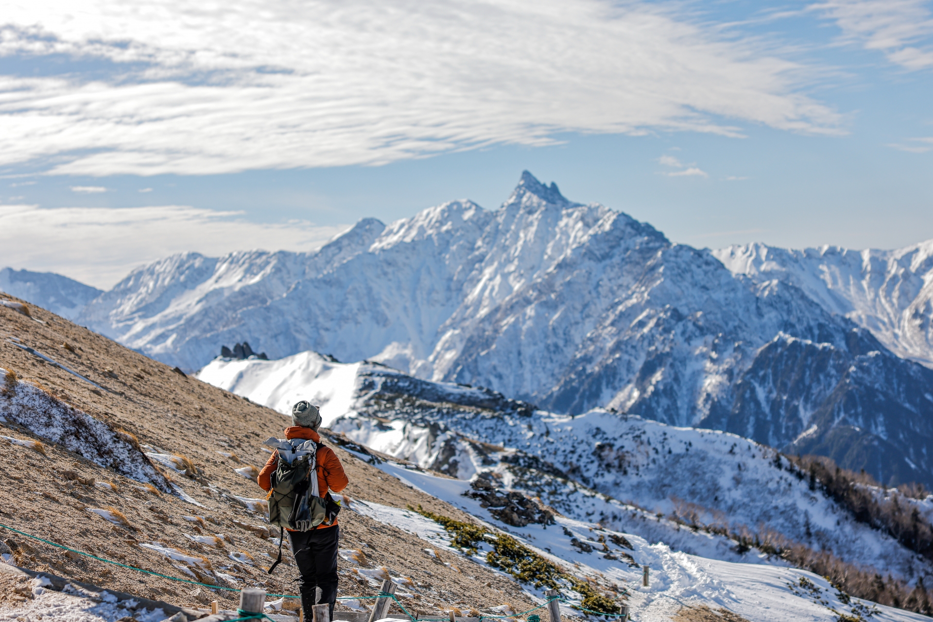 モンベルのおすすめレディースアウター18選！日常からアウトドアまで使える最強ラインナップ