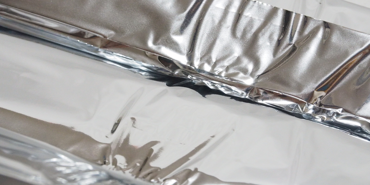 エマージェンシーシートはアウトドアのマストアイテム！選び方とおすすめ商品を紹介