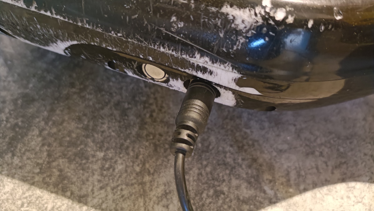 充電部のアップ画像