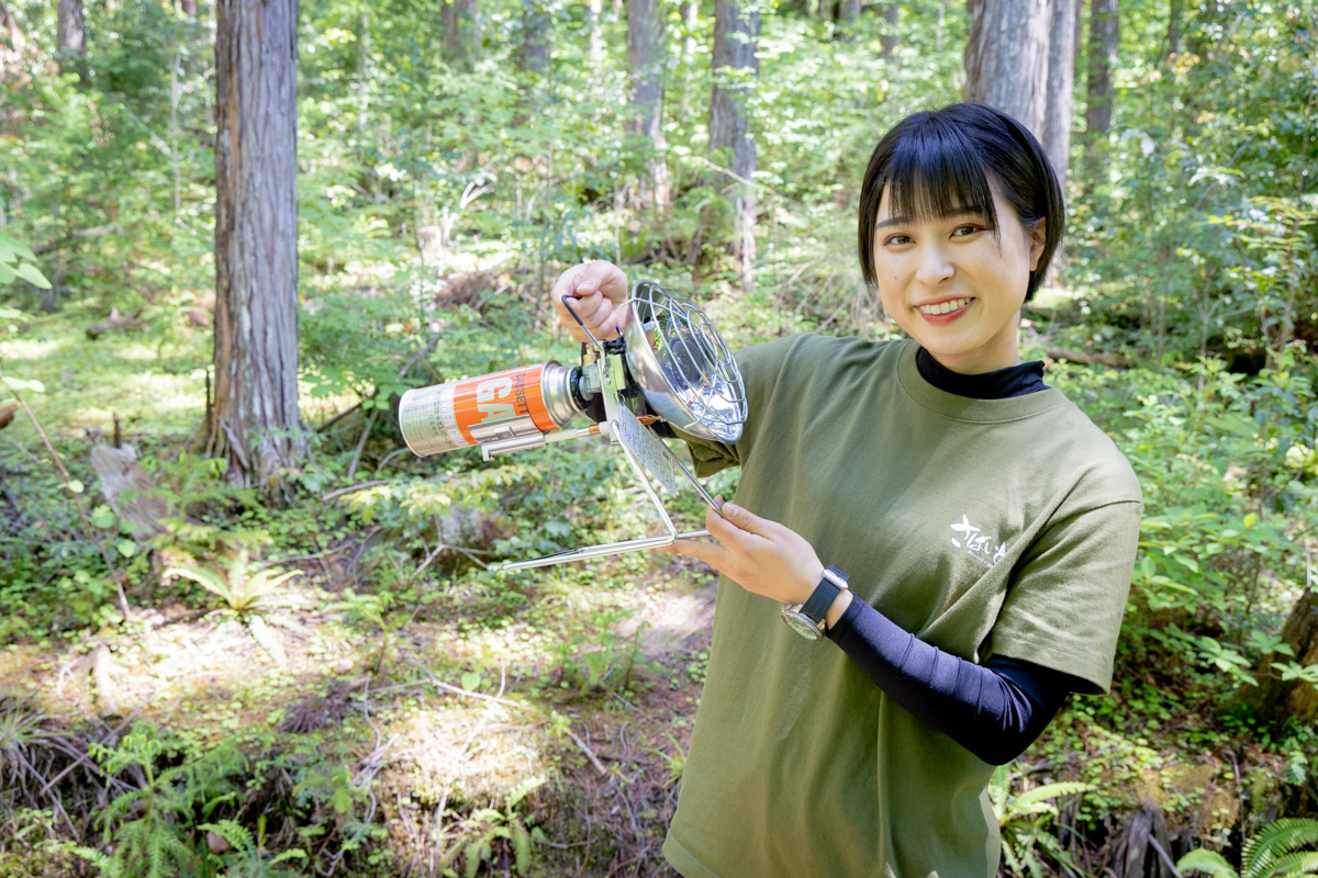 ヒーターを手に持つかほなん