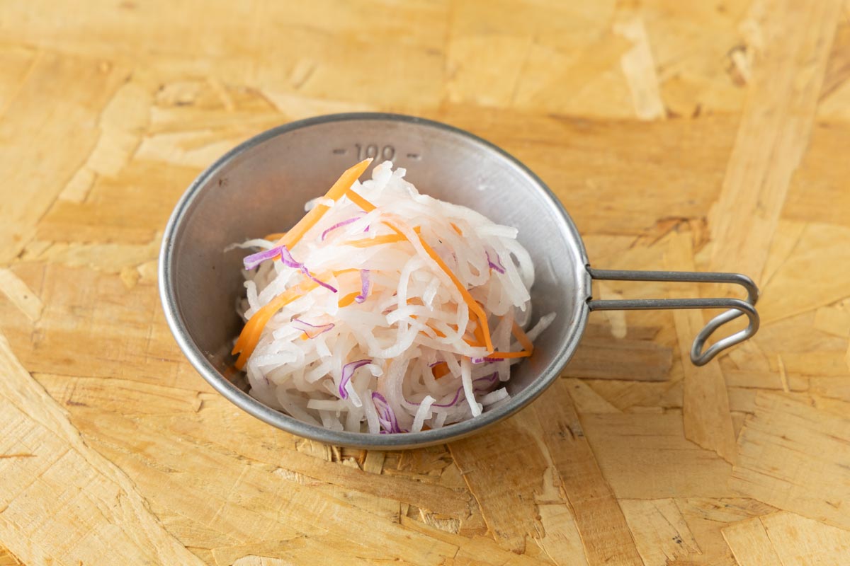 袋入り大根サラダで作った紅白なます