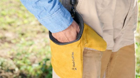 片手で着脱できるマグネット式グローブにミトンが登場！　便利すぎて手放せなくなる～