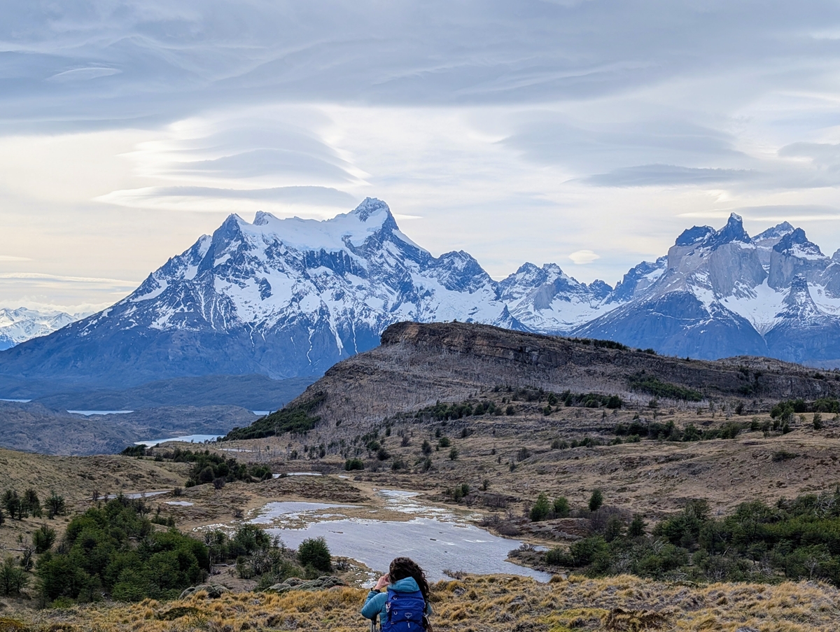 昔はけもの道だった!?  絶景のパタゴニア「トレス・デル・パイネ国立公園」ハイク！