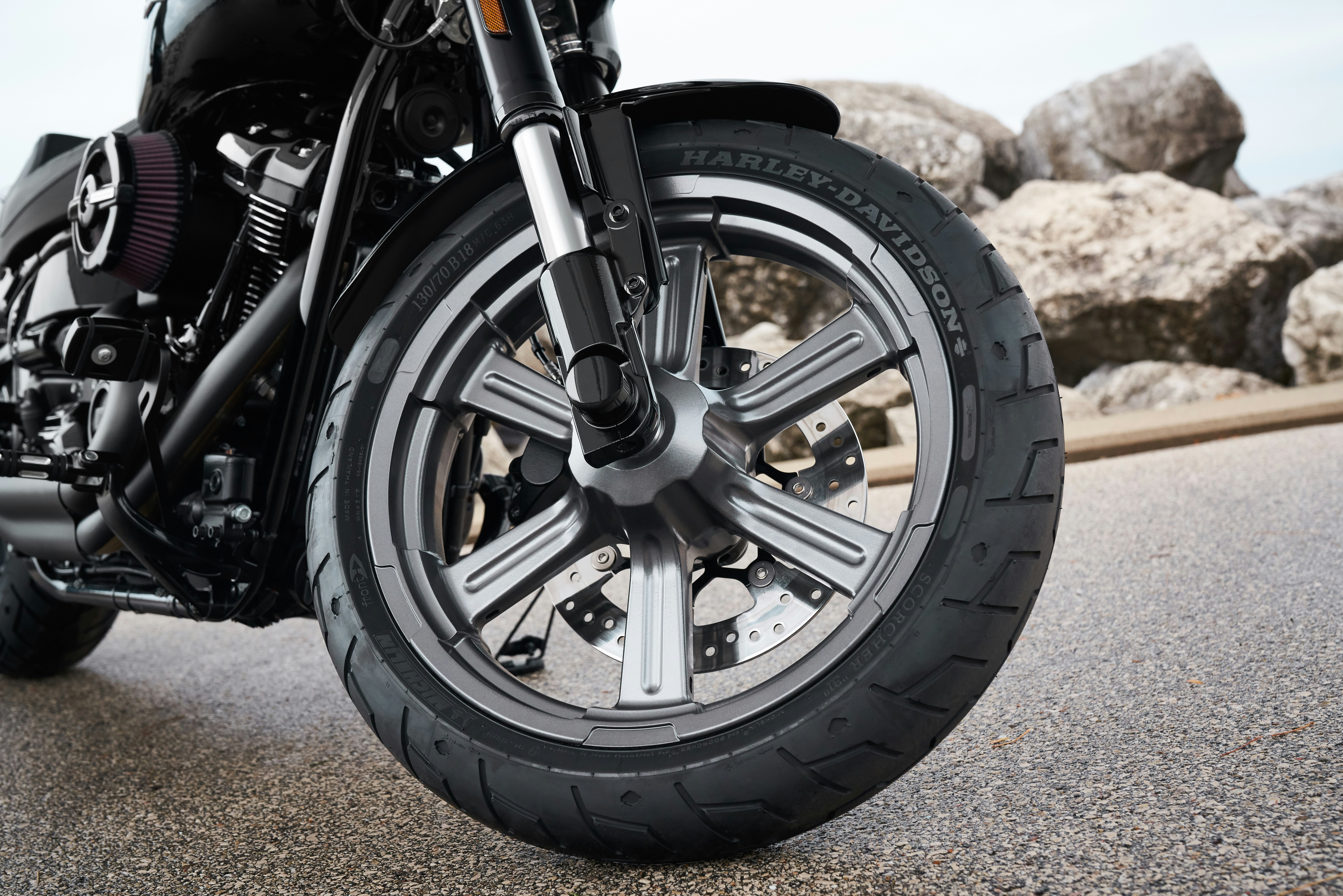 バイク用防寒ダブルジャケット 最強のバイク用防寒ジャケット7選！選び方やツーリングの防寒対策も