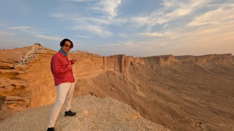 垂直落差1,131m！サウジアラビア・リヤドで「世界の縁」まで行ってきた