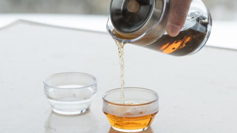 スノーピークがプロデュース！約100年の時を経て復活した「雪国紅茶」の味わいとは？