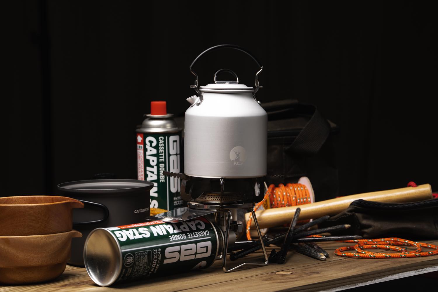 CAPTAINSTAG（キャプテンスタッグ）／丸型クッカーに入るアルミケトル625ml CS×F.C.P