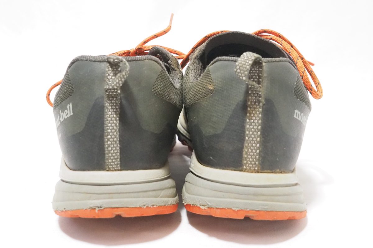 モンベルのローカットシューズ