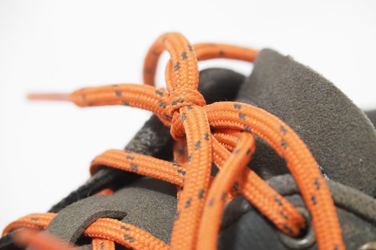 モンベルのローカットシューズ