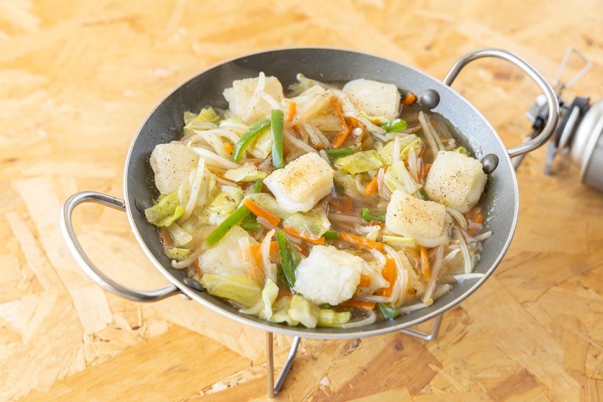 揚げ焼きもちの野菜あんかけ