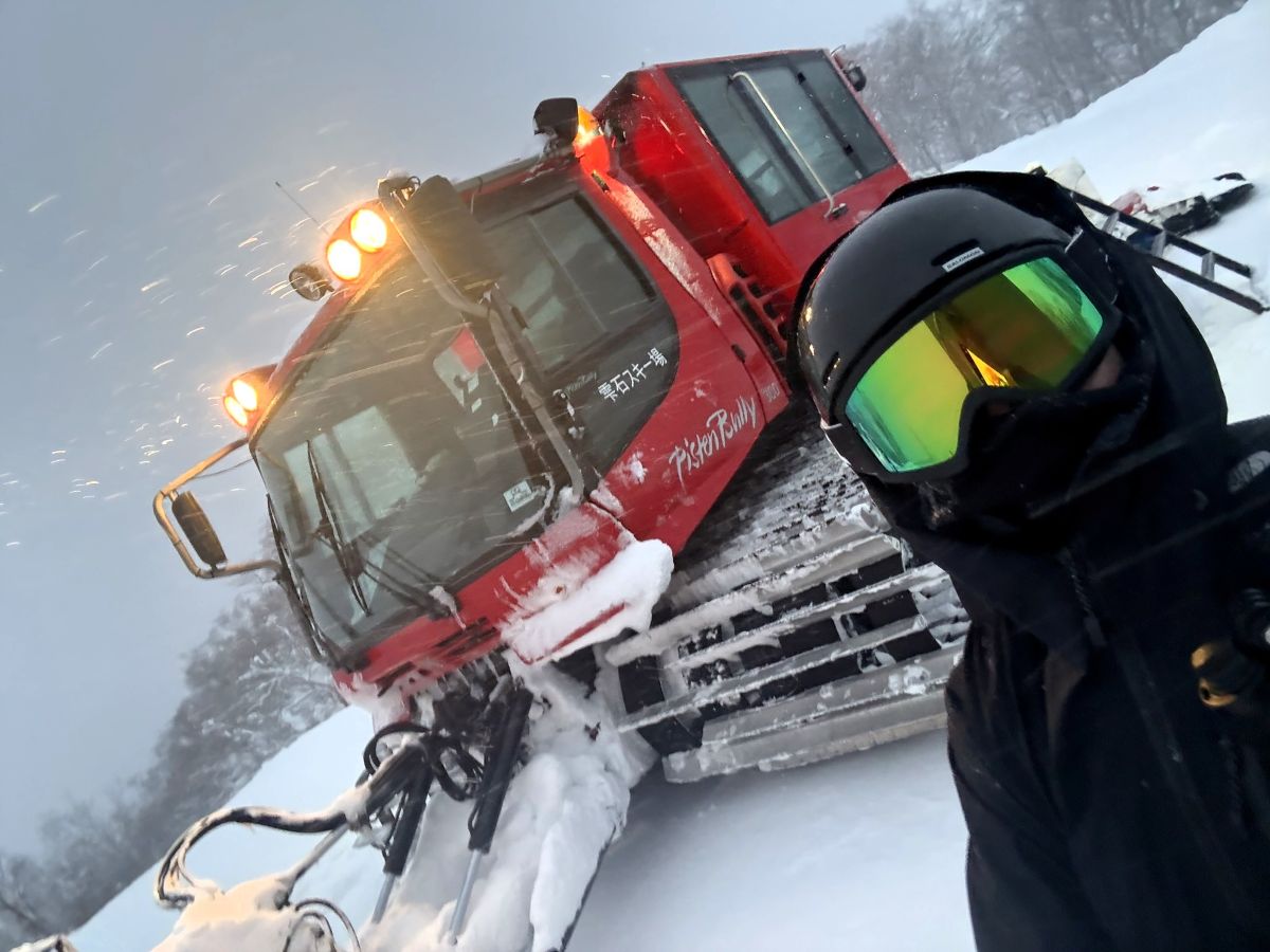 北緯39度で出会った、乾いた雪「シズパウ」。岩手・雫石で過ごした特別な雪山時間