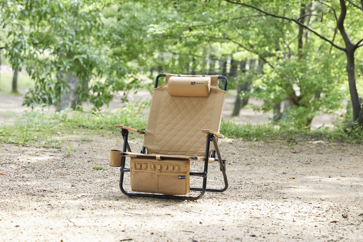 WAQの人気ローチェア「ハイバックVer.」がイイ！焚き火から星空まで寄り添ってくれるぞ