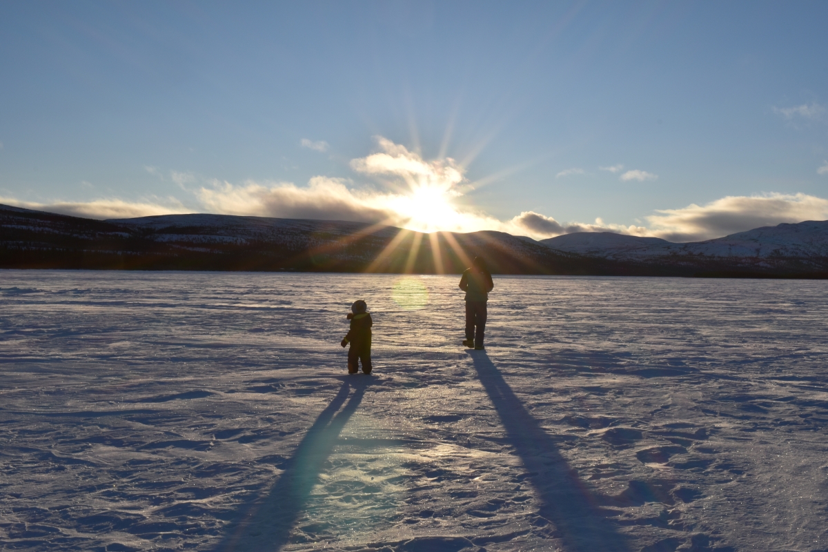 アウトドア初心者が家族でいきなりカナダ移住!? まずは家とクルマ探しから始まった！