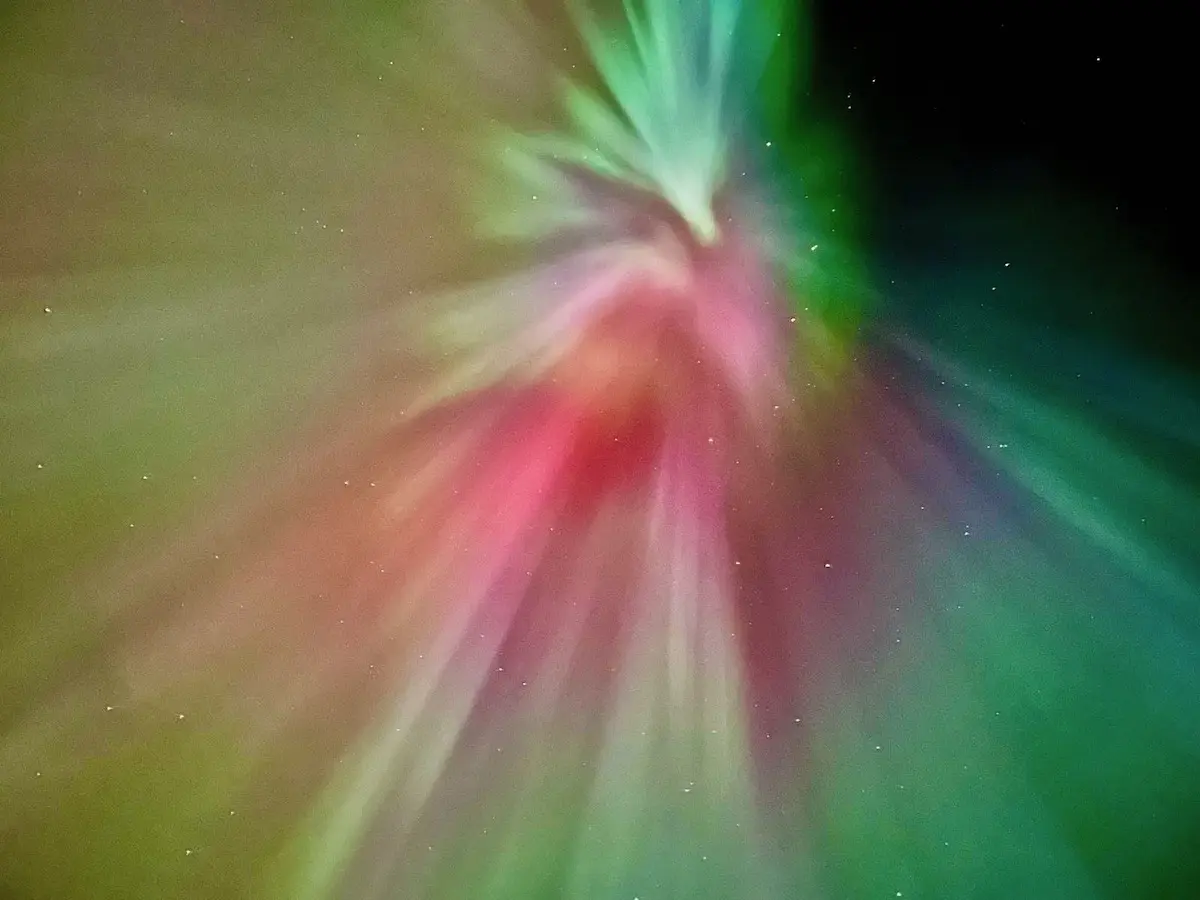 アイスランドで憧れのオーロラに出会う！鑑賞に便利なアプリや服装も紹介