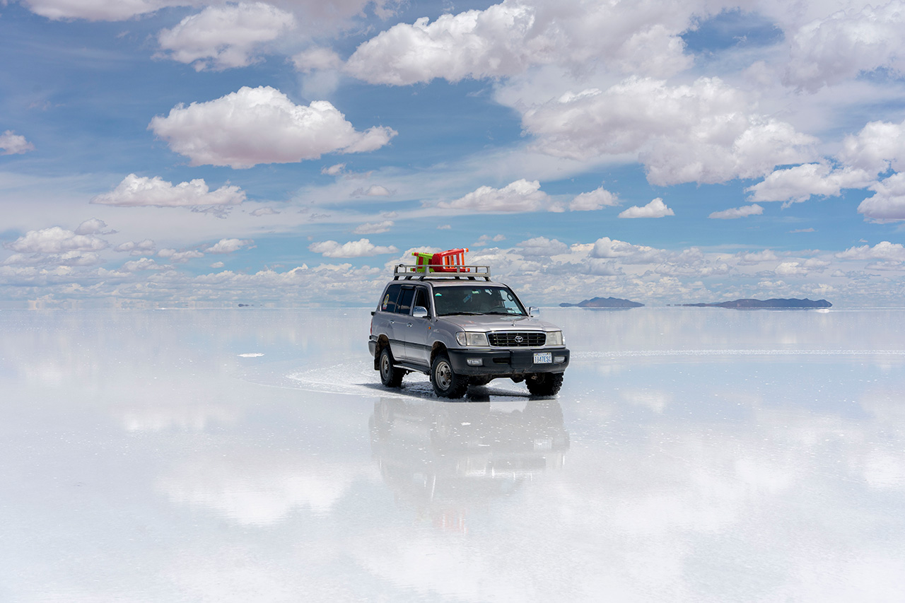 15年越しの夢を叶える！ まるで天国のようなボリビア・ウユニ塩湖で