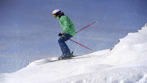 スノーウェアのおすすめブランド11選！機能やデザインを徹底比較