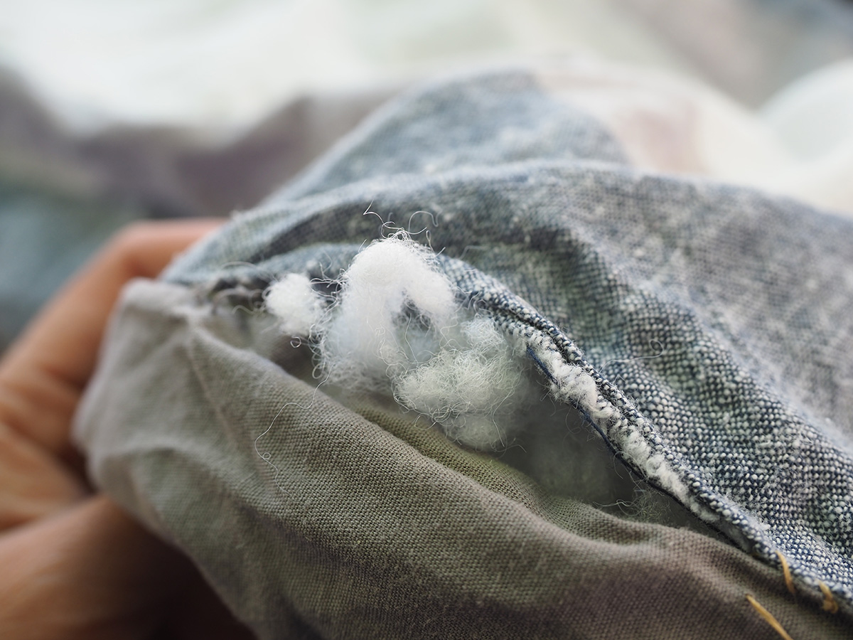 冬のテント内を暖かく過ごすために買った中古の掛け布団