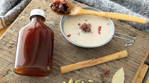 寒い季節に仕込みたい！チャイシロップとチャイぜんざいの作り方