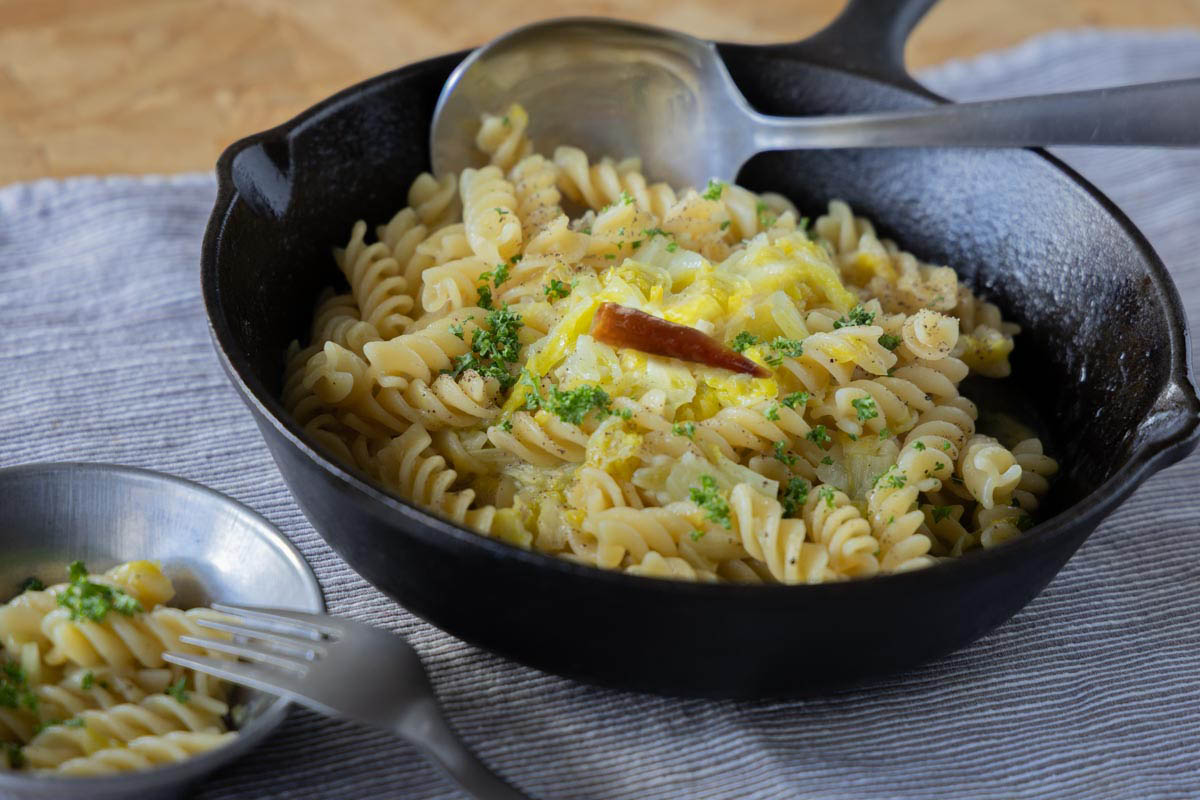 完成した白菜の煮込みパスタ