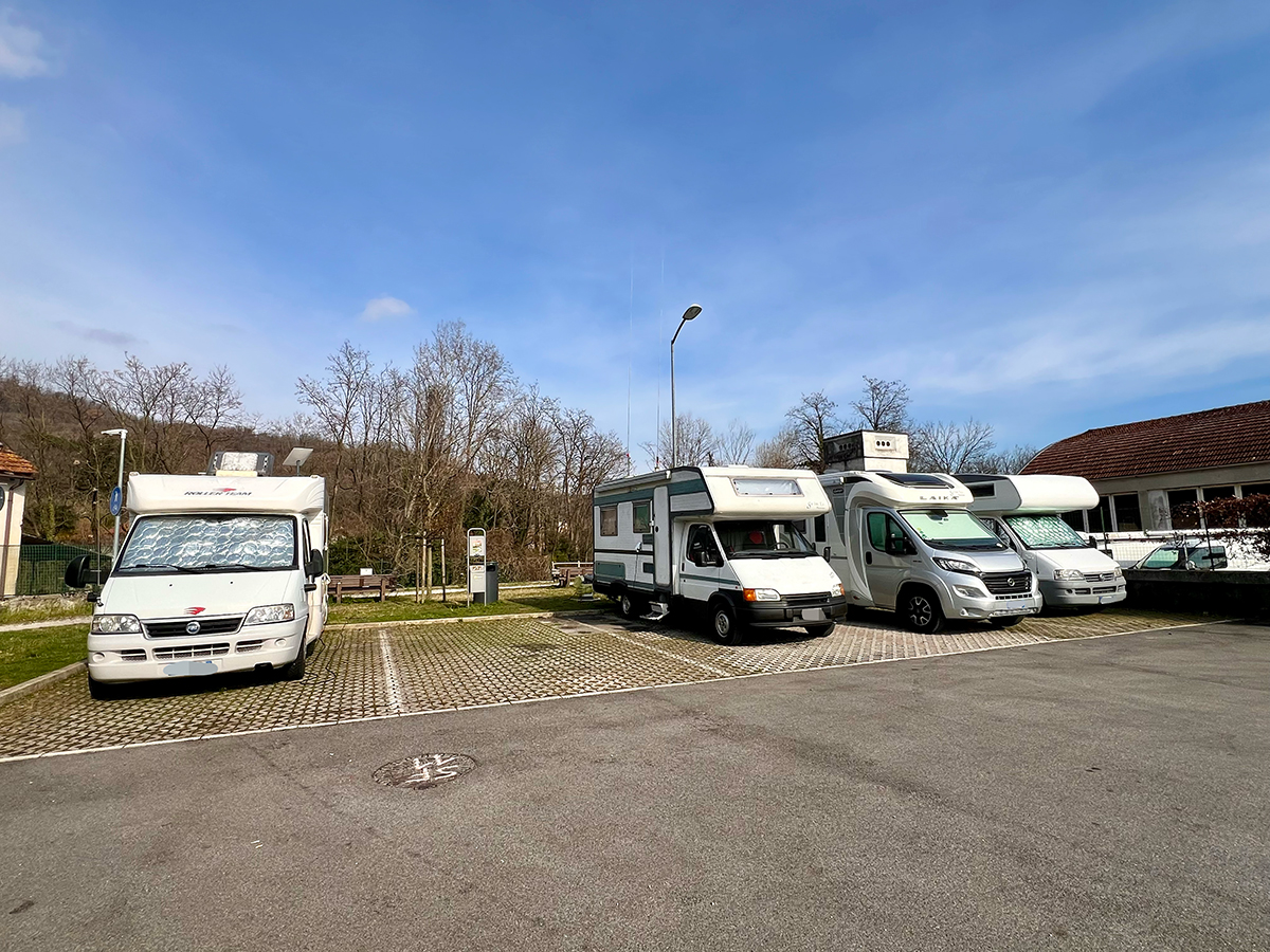 キャンピングカーの本場の太っ腹制度！ヨーロッパで見つけた“0円RVパーク”って？