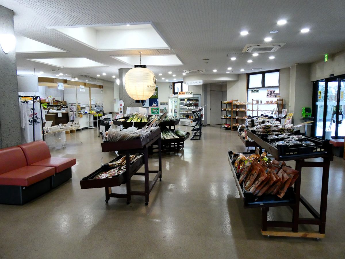 フロント前の売店