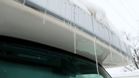 筑波山麓のRVパークで車中泊を満喫！外は雪でも温泉に入って地ビールを飲んで極楽ステイ♪