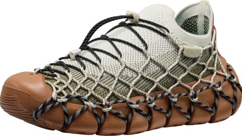 KEENの最新モデルは“接着剤ゼロ”！「UNEEK 360」が示す次世代シューズのカタチ