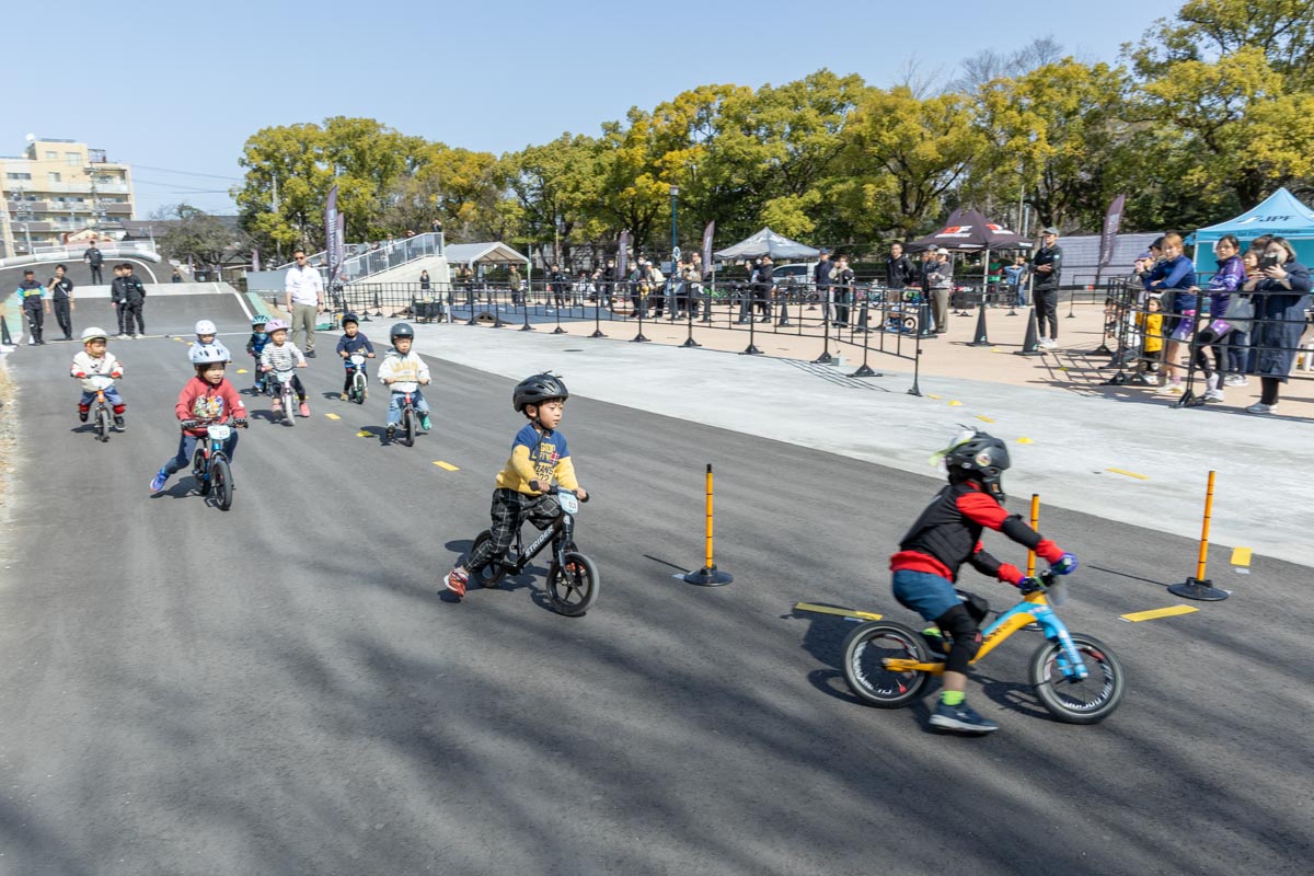キックバイクレース