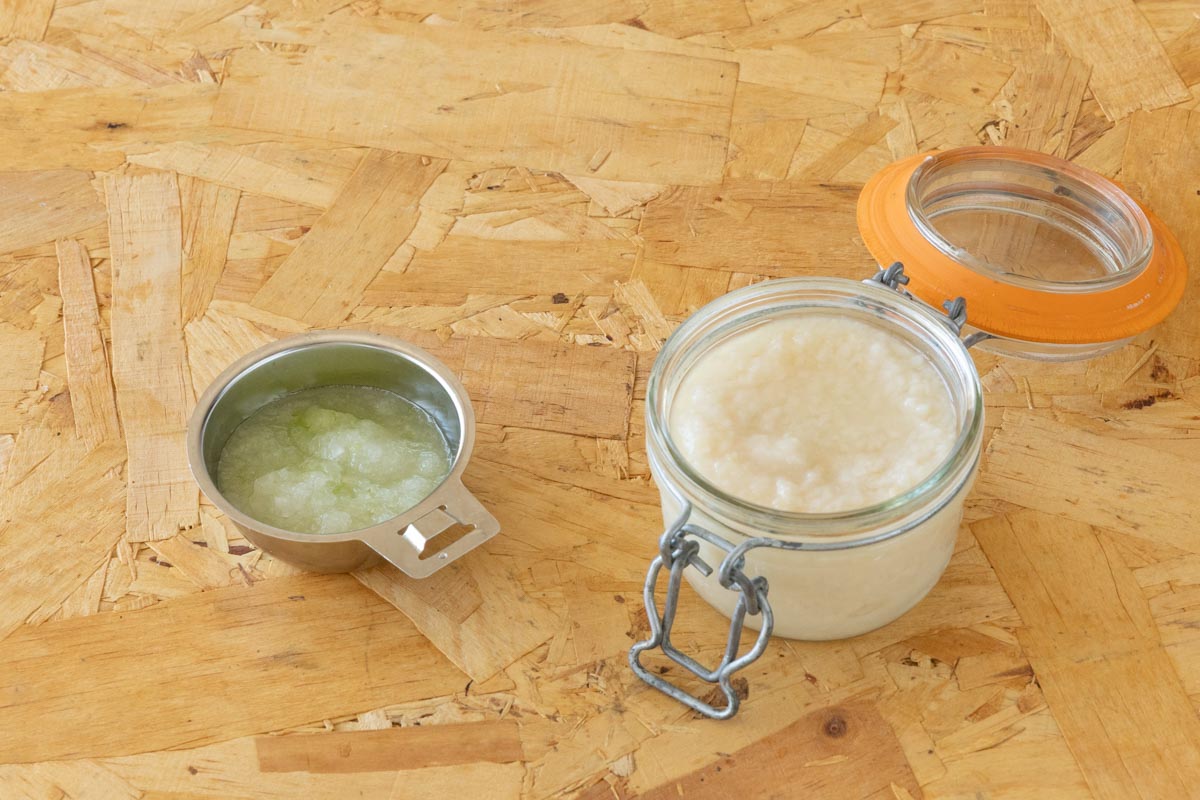 すりおろした新玉ねぎと甘酒