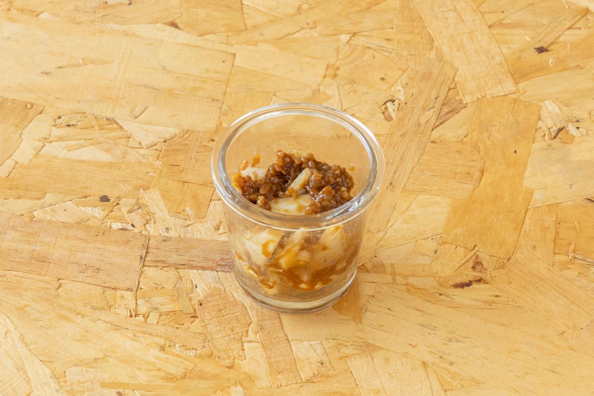 新玉ねぎの醤油麹漬け