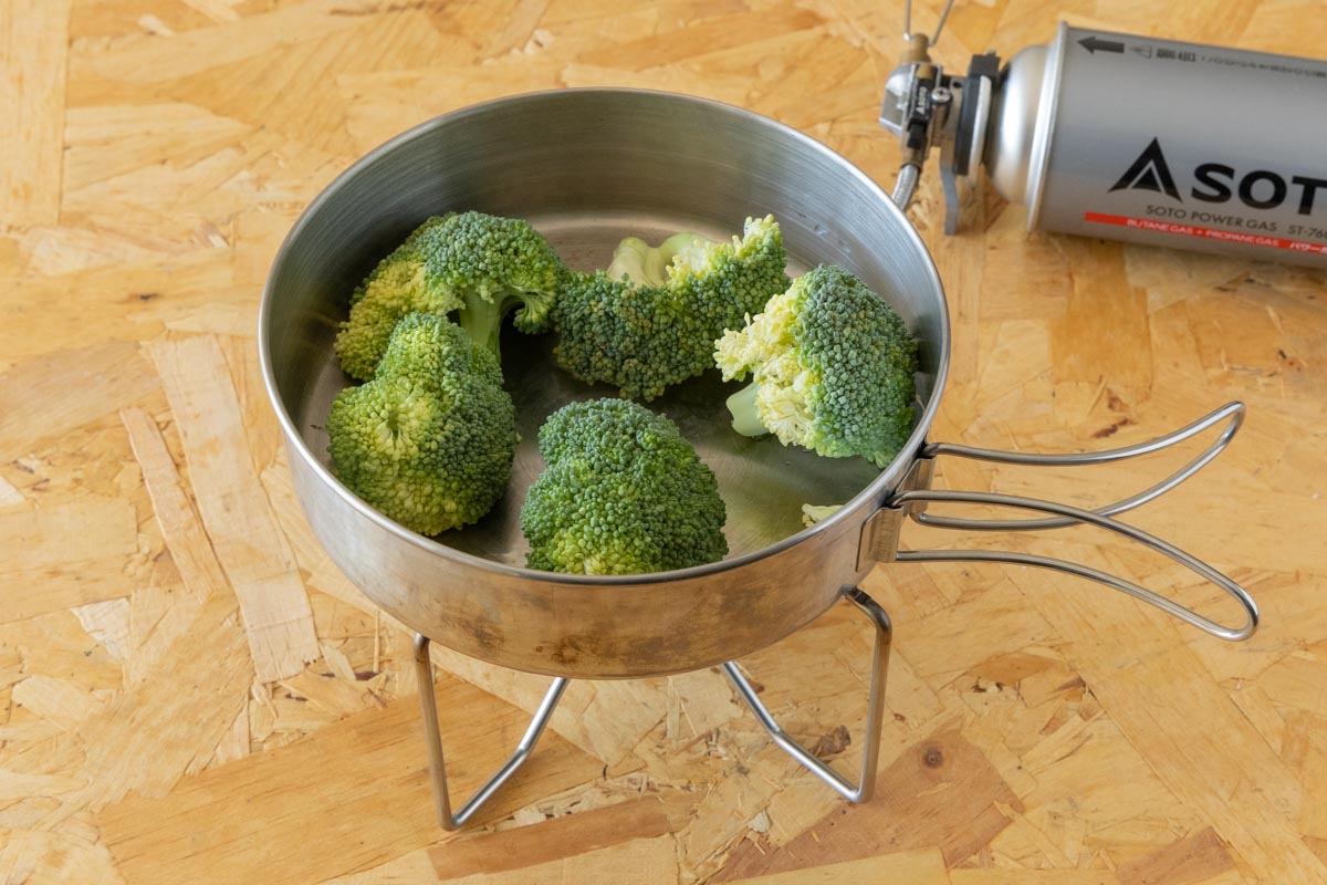 小房に分けたブロッコリー