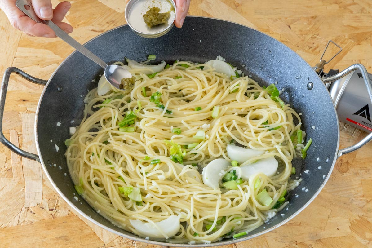 柚子胡椒を加える