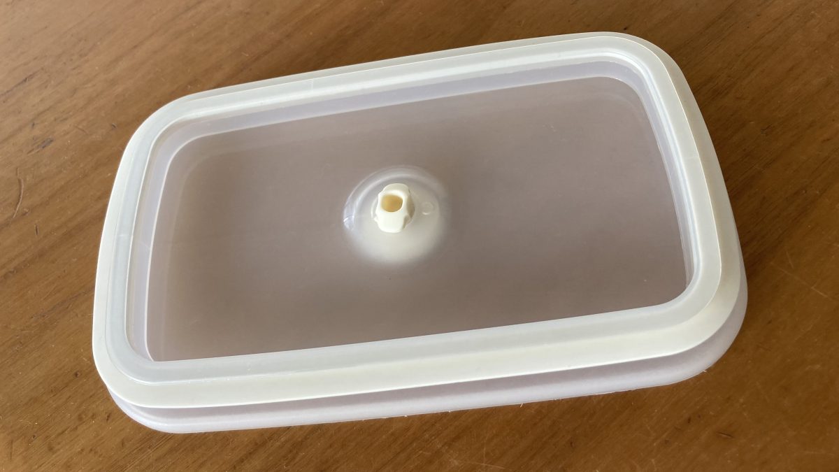 ホーロー容器の蓋