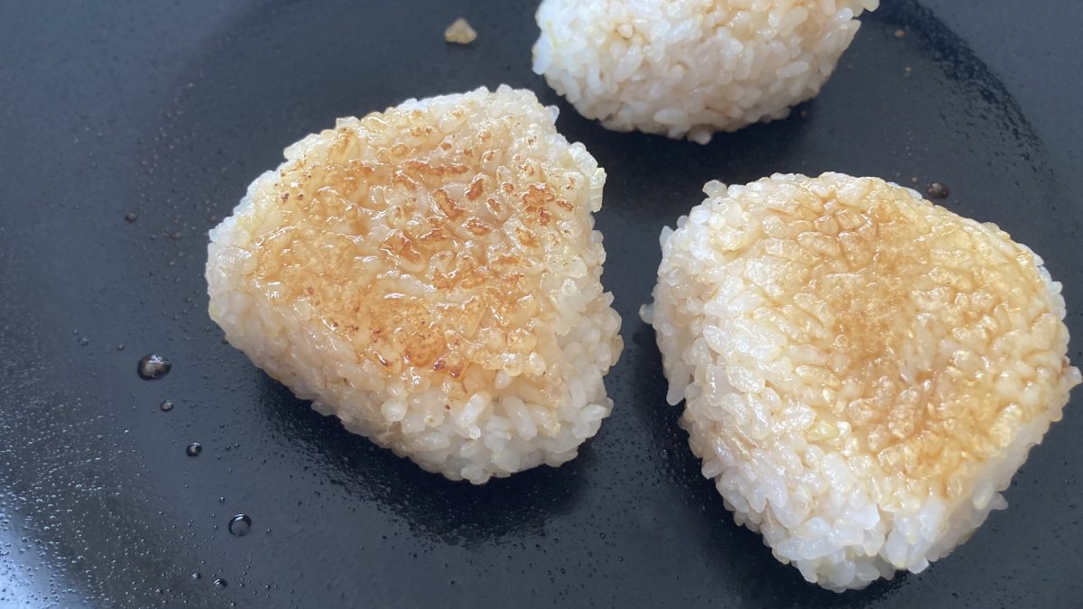 香ばしいおにぎり