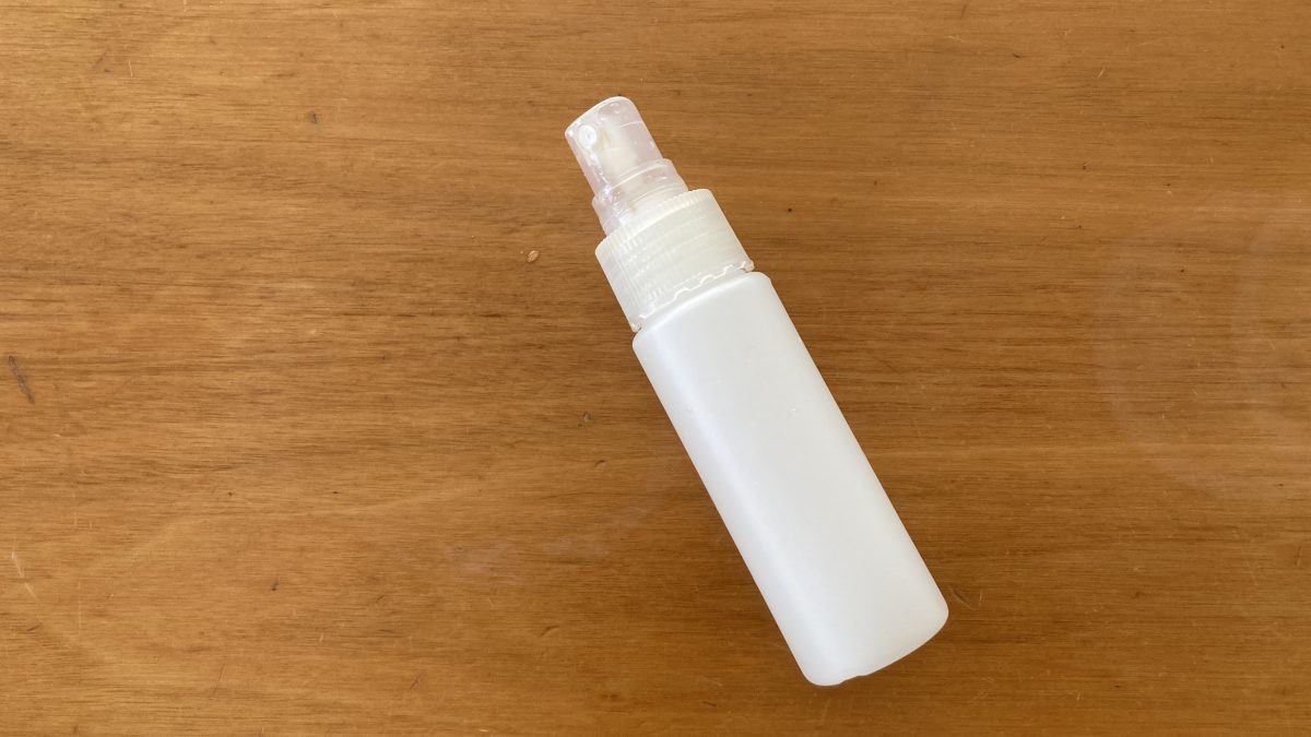 ハッカ油スプレー