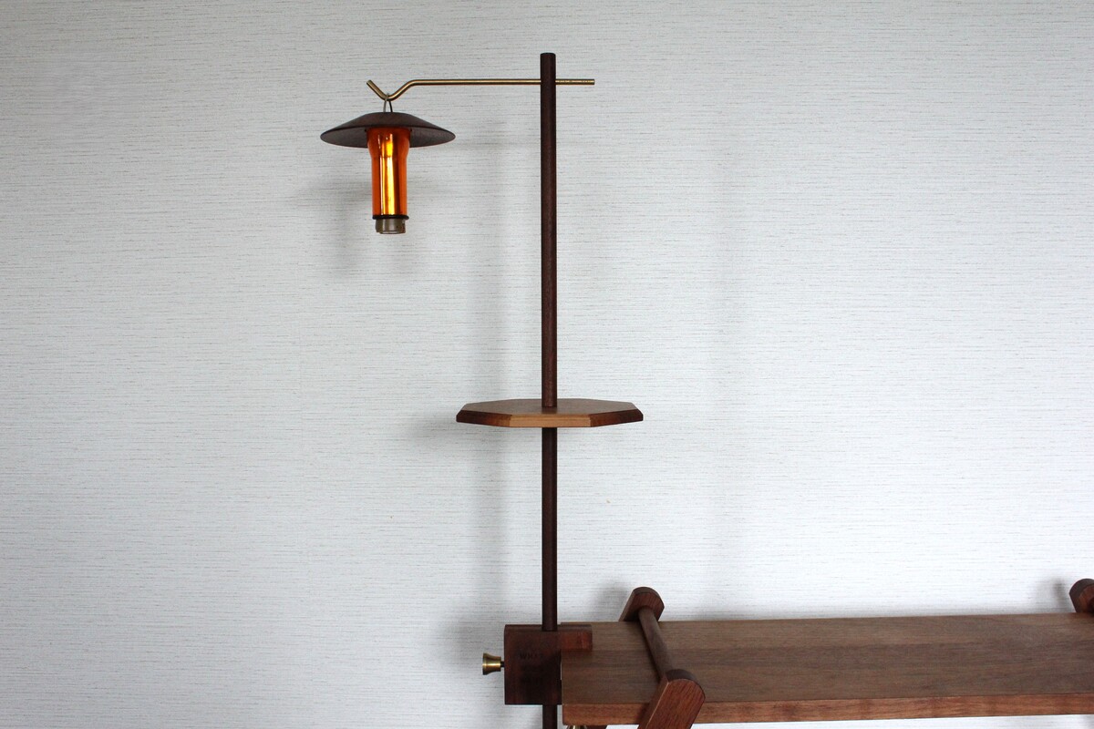 木製ランタンハンガー「WWW_HASAMUYATSU」をレビュー！ ランタンを美しく支えるこだわりの逸品