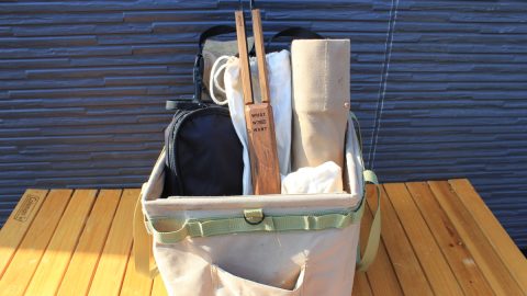 火ばさみの持ち運びが快適！周りのギアを汚さずかっこいい「WWW_SAYA」をレビュー