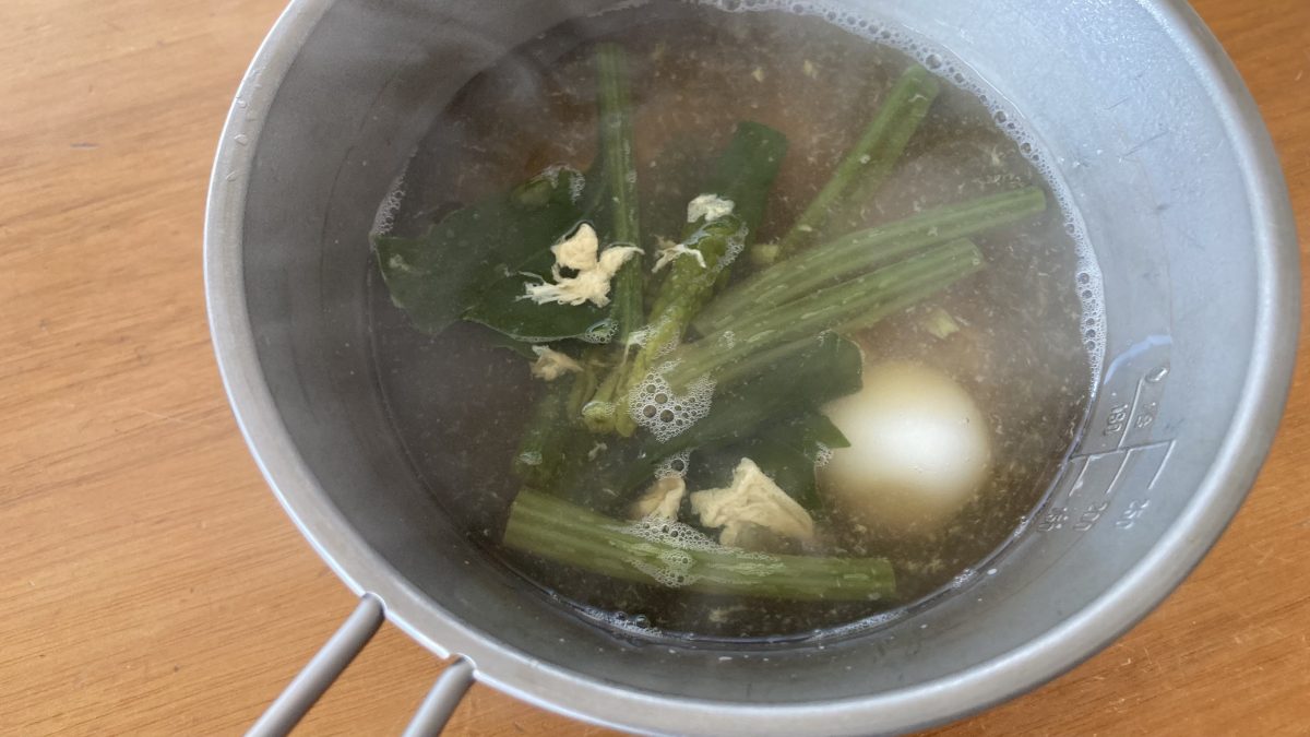 白玉だんごを入れた汁