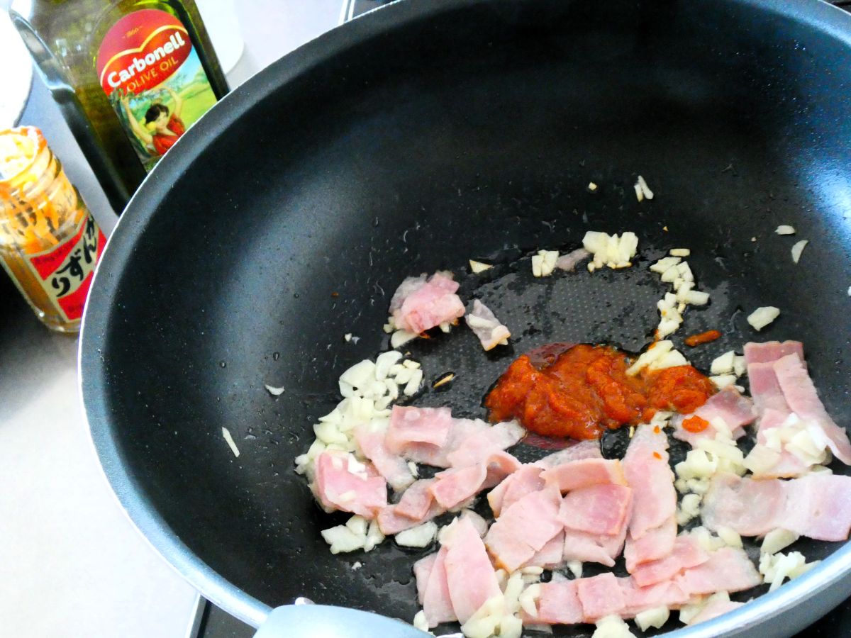 焦げやすいので弱火で調理