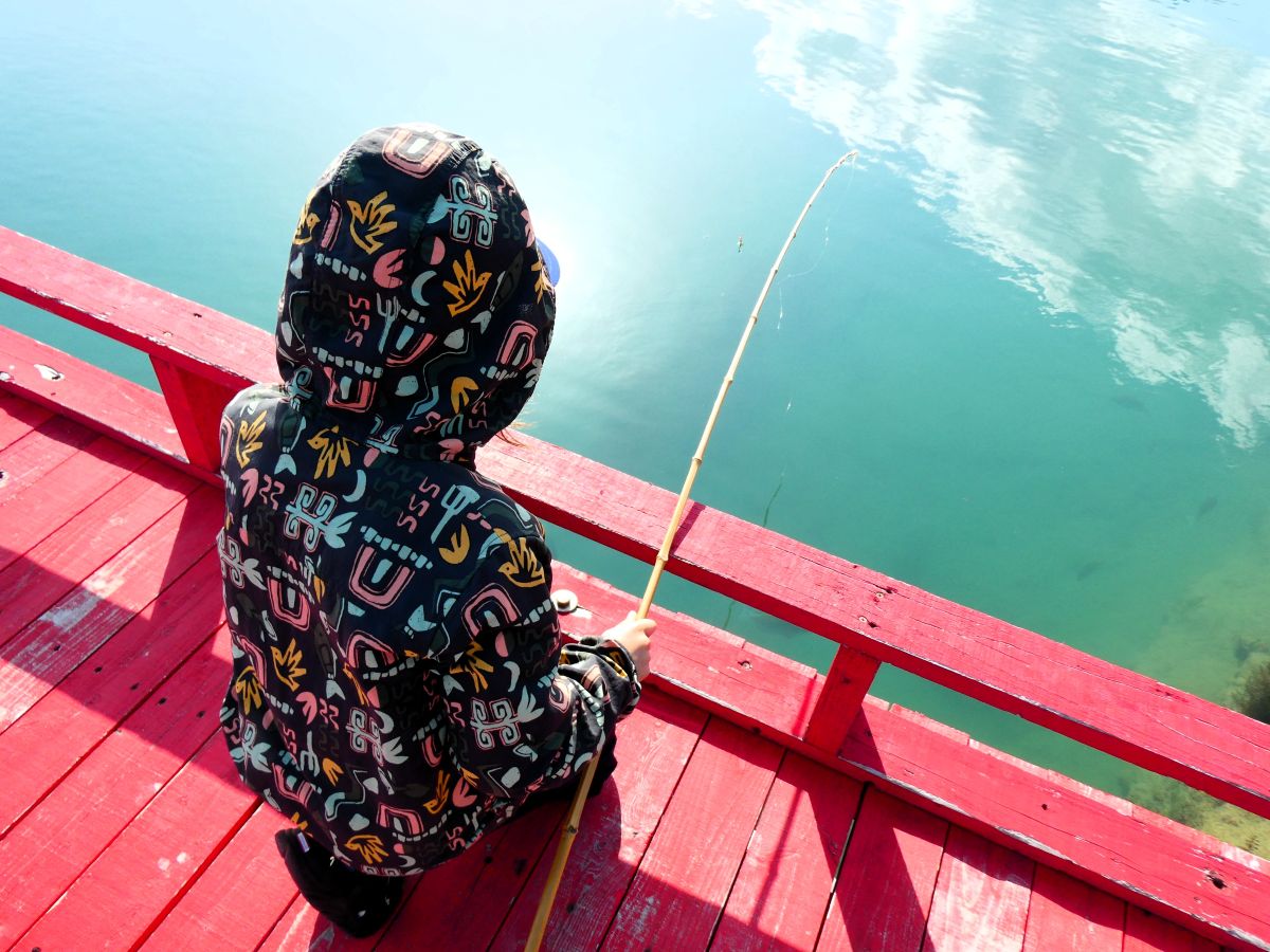 初心者でもほぼ釣れる！海の釣り堀「太海フラワー磯釣りセンター」は海釣りデビューにおすすめ