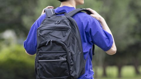 通学や通勤にもぴったり！ L.L.Beanの「BLACK PACKS COLLECTION」