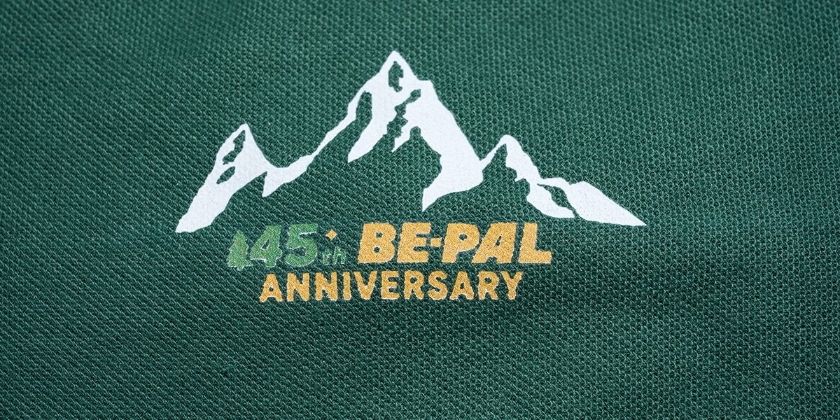 鹿の子とポリエステルのおかげでベタベタしない。真夏のおしゃれにBE-PAL版「鎌ポロ」はいかが？