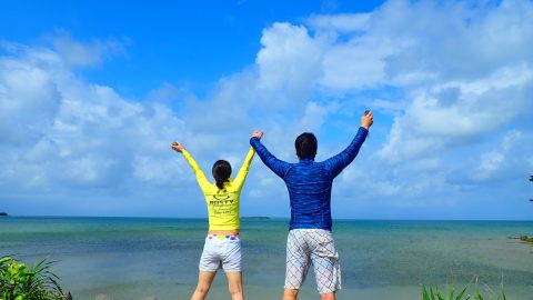 メンズ半袖ラッシュガードおすすめ11選！紫外線をカットして水辺のアウトドアを楽しもう