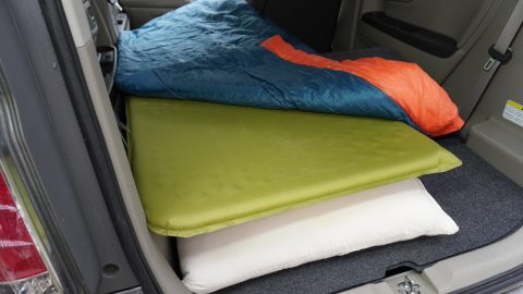 軽自動車でも快適な車中泊ができる！ぴったりの「車中泊マット」を探そう！