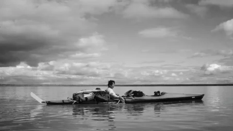 世界の川を旅した名バディの航跡　佐藤秀明写真展「川の旅人　野田知佑」