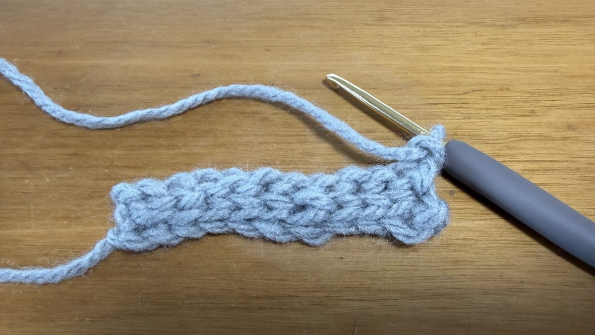 アクリルタワシの制作途中