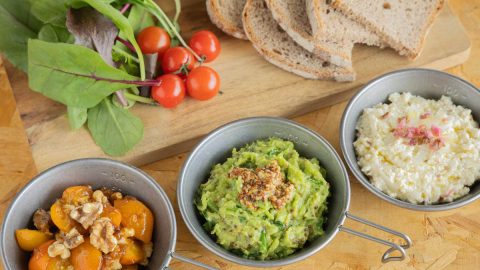 甘酒、塩麹、醤油麹。発酵香る、春の3つのディップを作ろう