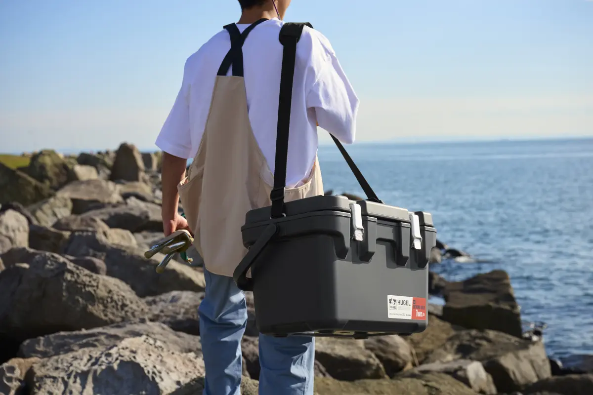 HUGEL（ヒューゲル）／真空断熱クーラーボックス 20L